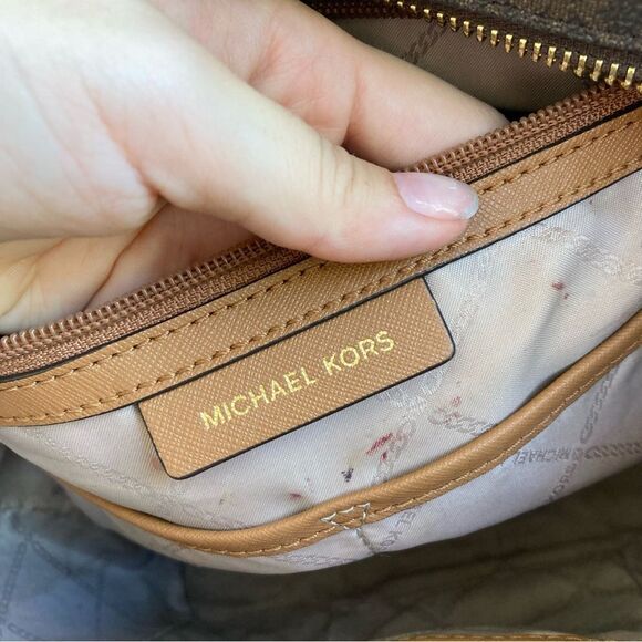 MICHAEL KORS Acorn Pocket Jet Set Joe Tote Shoulder Bag - Picture 7 of 8